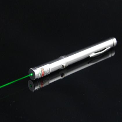 Penna puntatore laser verde 50mW in acciaio inossidabile