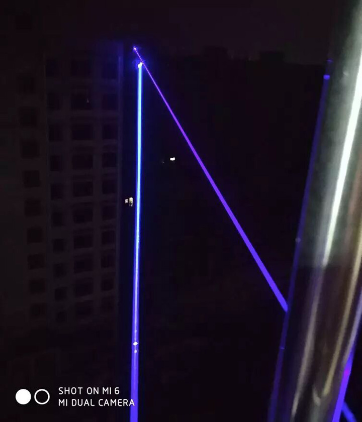 puntatore laser più potente blu