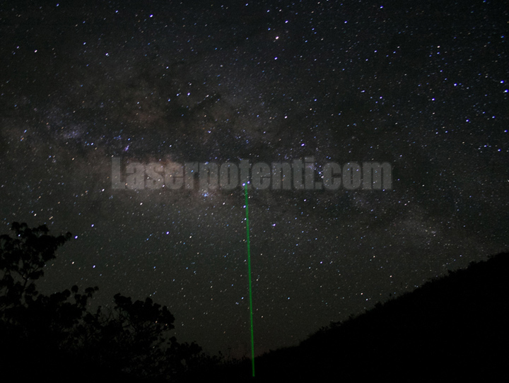 puntatore laser astronomia