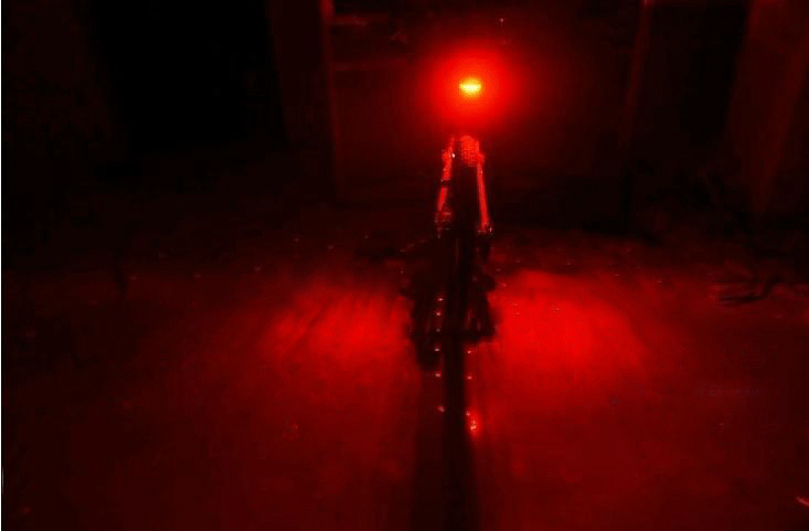 Luce laser rossa
