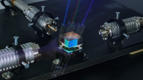 puntatore laser con potenza estrema