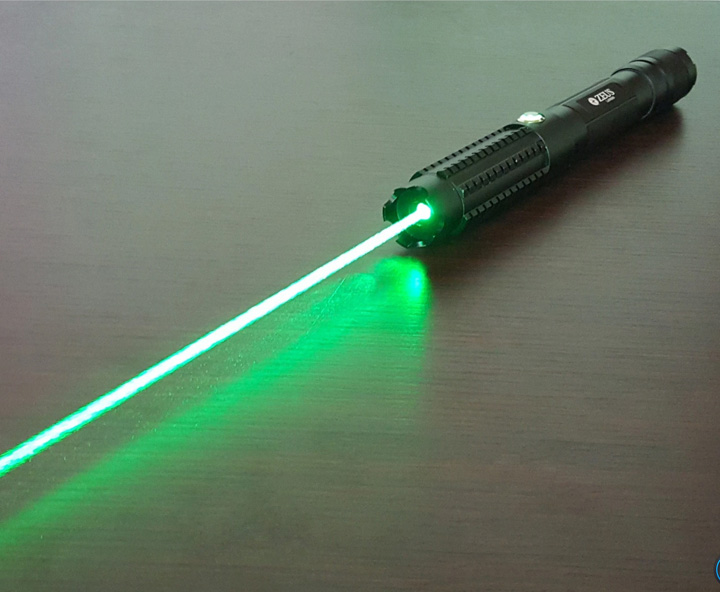 PUNTATORE LASER VERDE