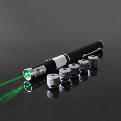 Puntatore laser verde 30mW astronomia lunga distanza con 5 adattatori